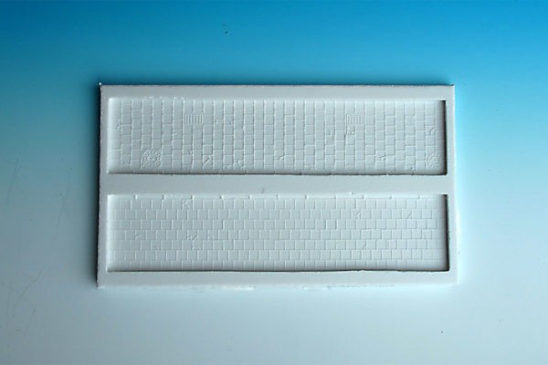 Spoerle 1266 -  Route de campagne - 2 trottoirs droits, dalles de 40 cm, 1/longue, 1/transversale posÃ©e - Paire