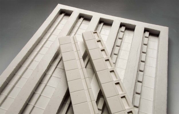 Spoerle 2214 -  pour 5 bordures de quai hautes - BÃ©ton , hauteur environ 14 mm