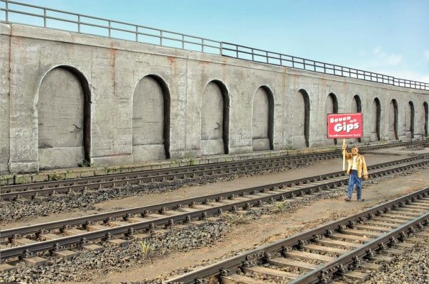 Spoerle 3025 -  Mur en bÃ©ton- 2 arcades basses, 120par70par7 mm