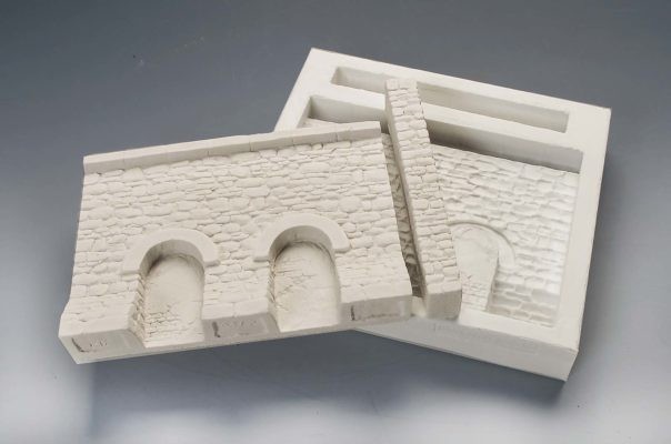 [Spoerle 6408] Spoerle 6408 -  Ouvrage de soutÃ¨nement bas avec pilier, 95par68par14mm