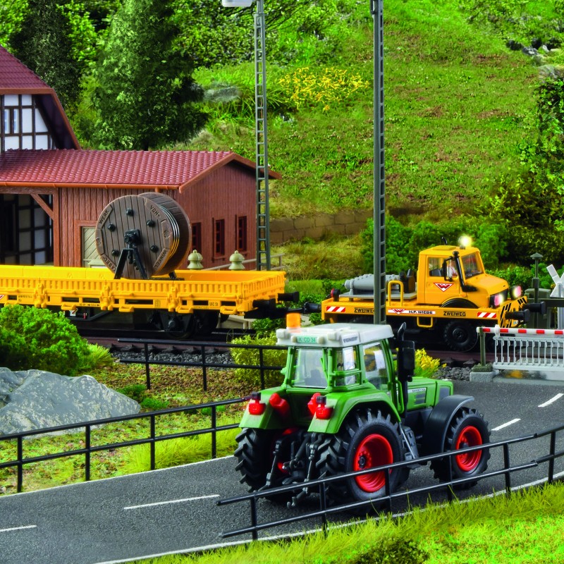 Viessmann 2680 H0 Zweiwege-Unimog 2L