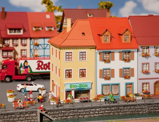 [Faller 130496  ] Faller 130496   H0  2 Maisons de petite ville 68 x 91 x 146 mm, 75 x 118 x 150 mm