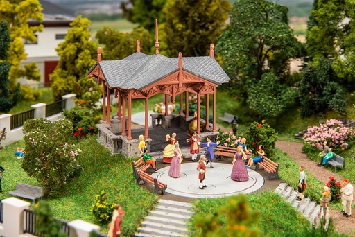 [Faller 130655  ] Faller 130655   H0  Kiosque à musique avec personnages dansants 201 x 123 x 108 mm