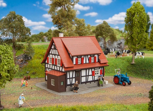 [Faller 131374  ] Faller 131374   H0  Maison à pans de bois 121 x 126 x 95 mm