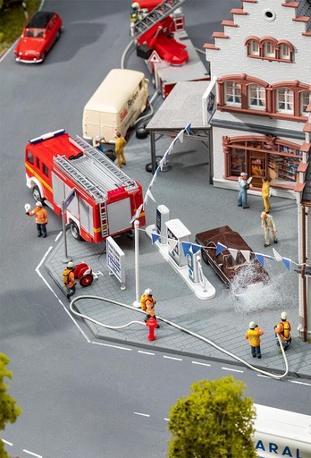 [Faller 151679  ] Faller 151679   H0  Pompiers époque VI, set III 