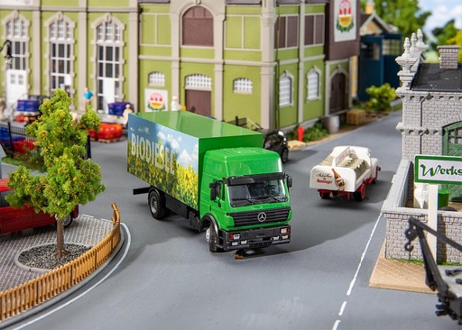 [Faller 161436  ] Faller 161436   H0  Camion MB SK Biodiesel (HERPA) 