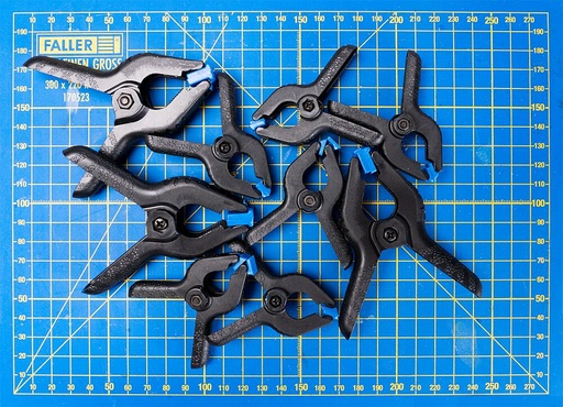 [Faller 170552  ] Faller 170552   H0, TT, N, Z  Pinces à ressort, lot de 9 