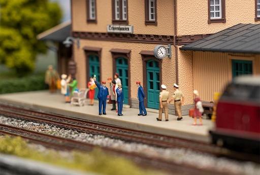 [Faller 180237  ] Faller 180237   H0  Lot de figurines avec minibruitage Personnel ferroviaire & sifflement 