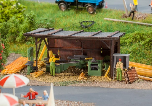 [Faller 180961  ] Faller 180961   H0  Machines à travailler le bois 