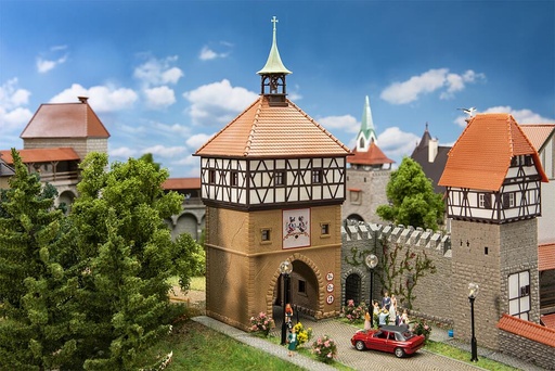 [Faller 191789  ] Faller 191789   H0  Porte de la vieille ville avec mur 165 x 155 x 227 mm