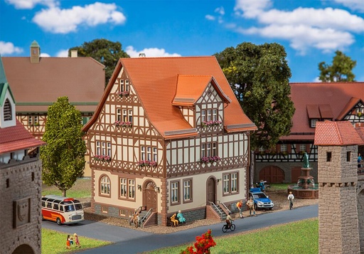 [Faller 191818  ] Faller 191818   H0  Maison à colombages Bad Liebenstein 175 x 155 x 195 mm