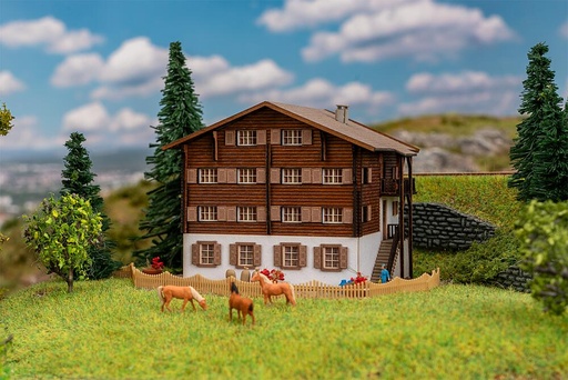 [Faller 282772  ] Faller 282772   Z  Maison alpine Langwies 66 x 65 x 57 mm