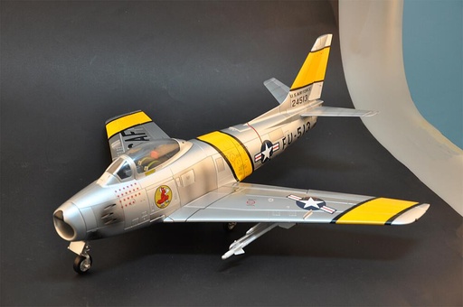 [HOBBY BOSS 81808  ] HOBBY BOSS 81808  1/18 F-86 Sabre 