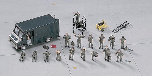 [HASEGAWA 35007  ] HASEGAWA 35007  1/72 Pilotes américains et équipe au sol 