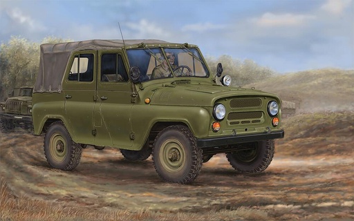 [TRUMPETER 2327  ] TRUMPETER 2327  1/35 UAZ469 Véhicule tout-terrain 