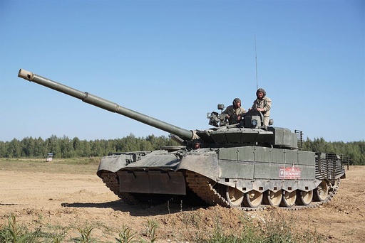 [TRUMPETER 9587  ] TRUMPETER 9587  1/35 T-80 BVM MBT 