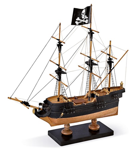 [AMATI A600,01  ] AMATI A600,01  1/135 Vaisseau pirate First Step 