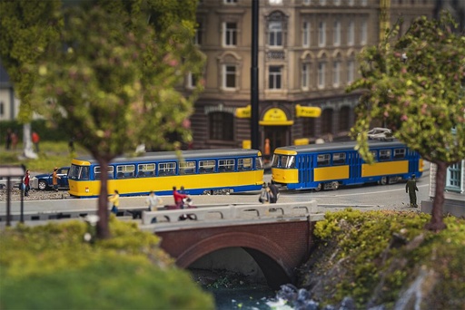 [TOMYTEC 327721  ] TOMYTEC 327721  1:150 N  Tram-system, Leipziger Straßenbahn, Typ Tatra T4+B4 
