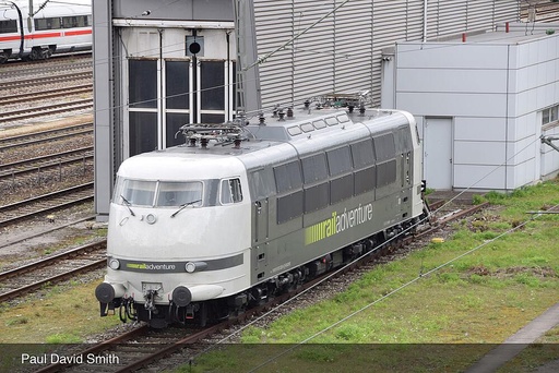 [ARNOLD HN2566  ] ARNOLD HN2566  1/160   RailAdventure, locomotive électrique 103 222-6, grise 