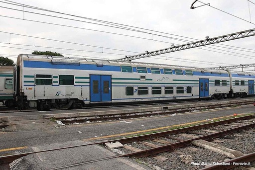 [LIMA HL5053  ] LIMA HL5053  1/87   FS Trenitalia, Voiture voyageurs Vivalto 
