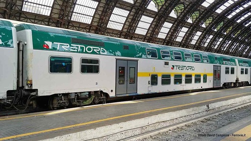 [LIMA HL5055  ] LIMA HL5055  1/87   Trenord, voiture voyageurs Vivalto 