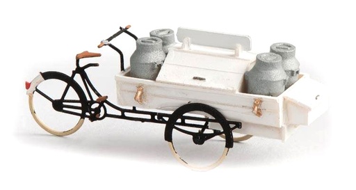 [Artitec 387.26  ] Taux de livraison du lait H0 1:87 Modèle fini en résine, peint Artitec 387.26  