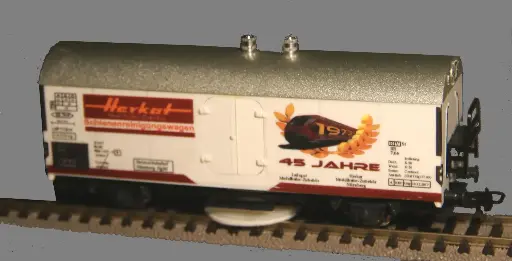 Herkat 1309 HO Wagon de nettoyage de voie avec disque de rotatif, au choix pour le nettoyage humide ou à sec