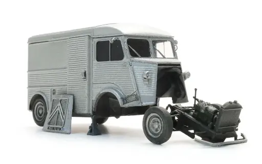[Artitec 387.687] Citroën HY en réparation Modèle fini en résine, peint Artitec 387.687