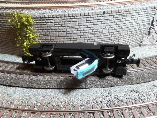 [KPF SRW-M] Chassis HO nettoyeur de voie  HO 1/87 AC (pour le contact central) 