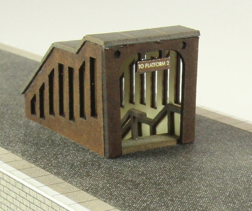 [PN816] PASSAGE SOUTERRAIN Metcalfe PN816